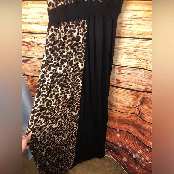 Leopard Detail Maxi Dress - Picture 13 of 16